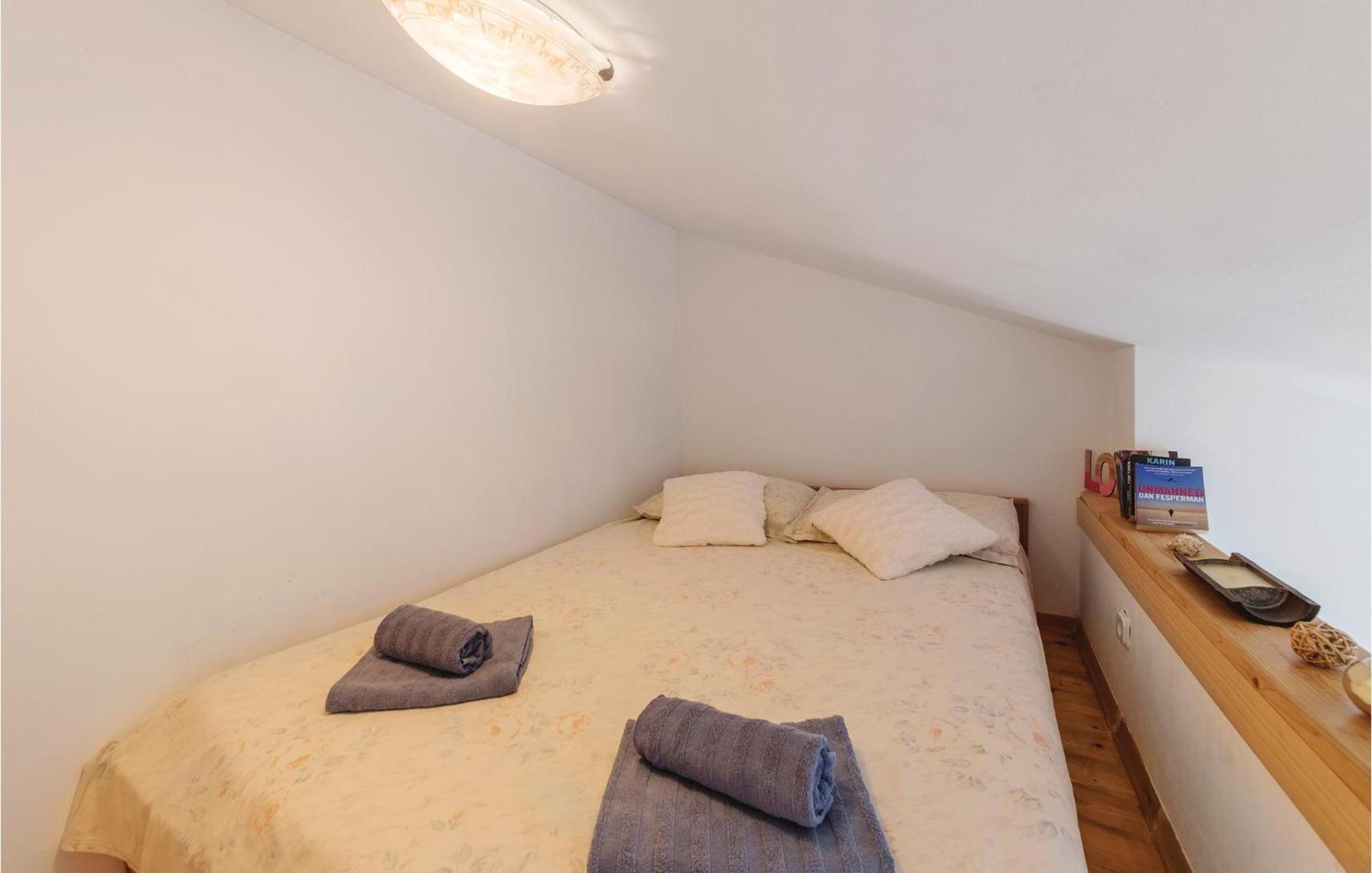 Pet Friendly Apartment In Koromacno With Wifi Εξωτερικό φωτογραφία